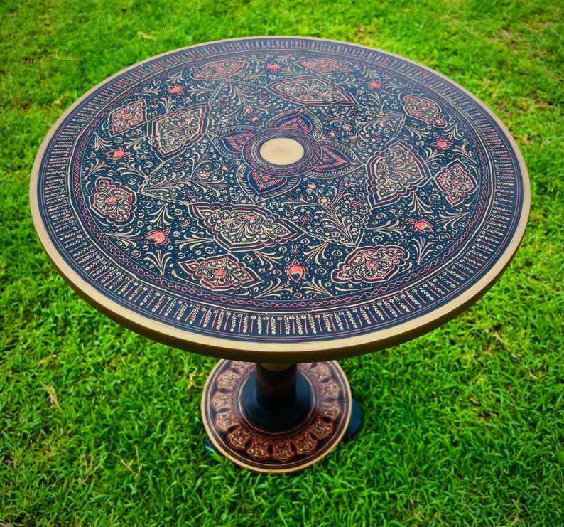 Coffee Table - Round Live Edge Wood Coffee Table Farmhouse Decor, Modern Living Room Side Tables with Folding Legs End Table