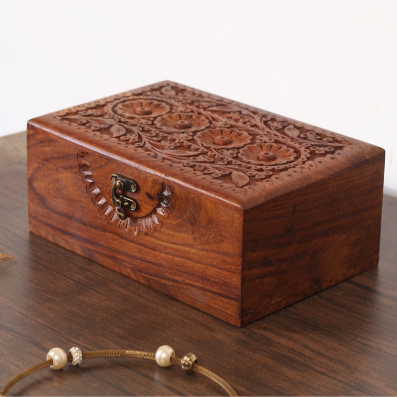 Engraved Rosewood Jewelry Box: Handmade Heirloom Organizer