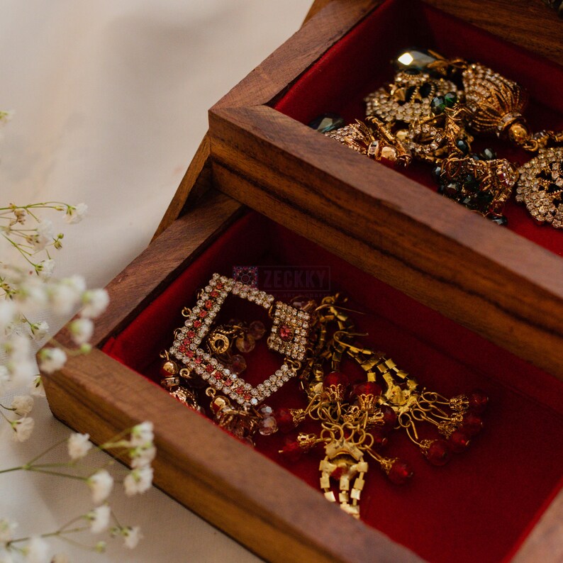 Handmade Rosewood Tiered Jewelry Box: Horse Decor, Velvet Lined