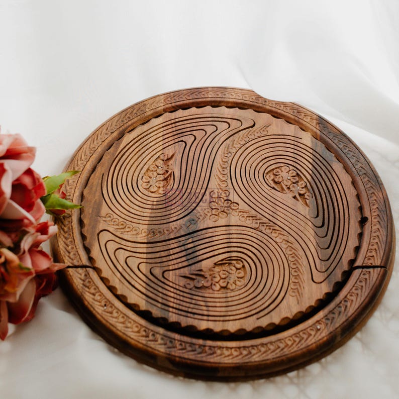 Handmade Wooden Fruit Basket with Handle: Carved Folding Bowl