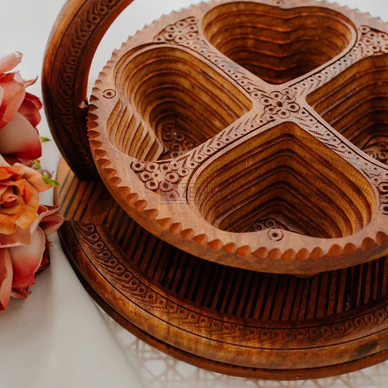 Handmade Wooden Fruit Basket with Handle: Carved Folding Bowl