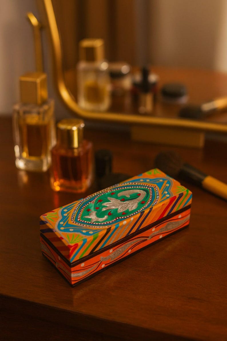 Hand-Painted Necklace Gift Box, Jewelry Organizer, Pendant Holder, Wedding Anniversary Gift For Wife, Bridesmaid Proposal & Mothers Day Gift