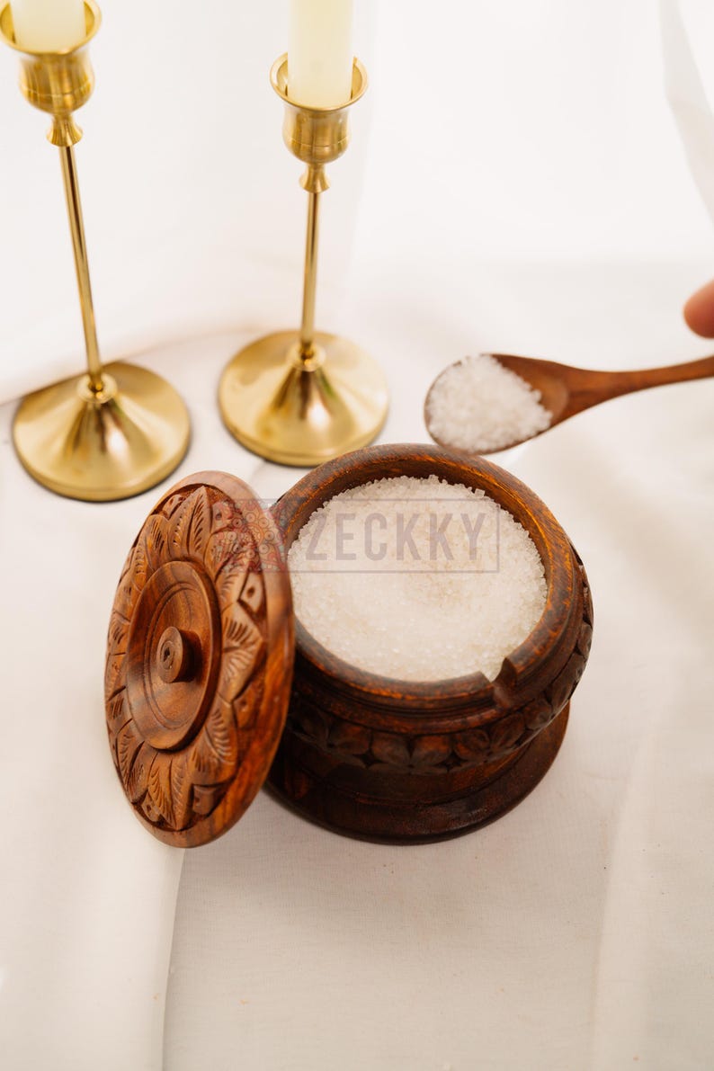 Wooden Salt Container Handmade Sugar Bowl with Lid and Spoon Sugar Salt Spice Organizer Jar Cooking Accessory Gift for Mother