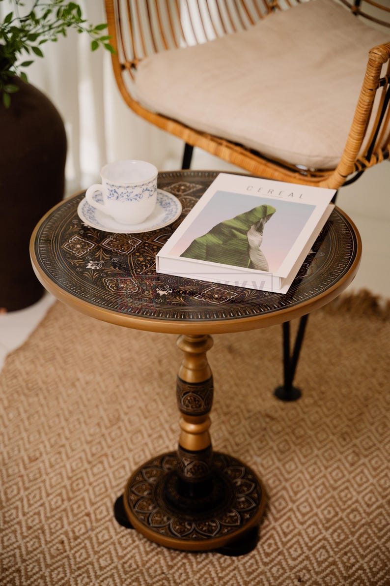 Modern Moroccan Round Coffee Table with Folding Legs Live Edge Wood End Table for Farmhouse Decor